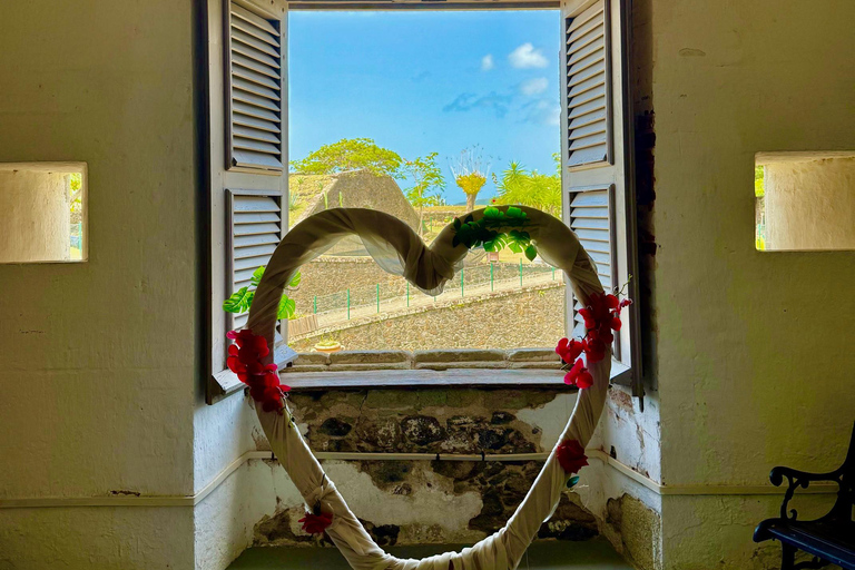 圣特：在世界上最美丽的海湾之一乘船游览圣女群岛：在世界上最美丽的海湾之一乘船游览