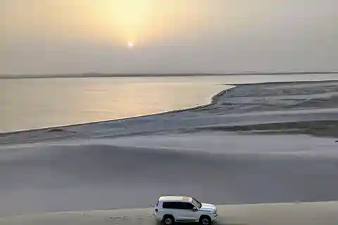 Katar: Wüstensafari zum Sonnenaufgang mit Frühstück
