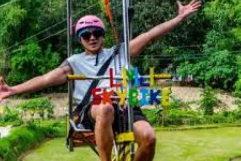 بوراكاي: مغامرة ركوب الدراجات الرباعية والدراجات الهوائية والانزلاق بالحبال مع شاحنة صغيرة