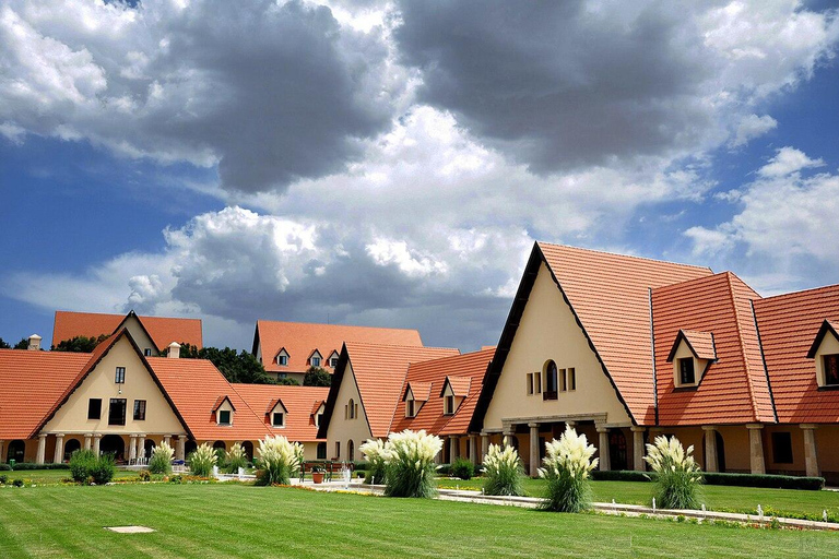 Tangier : 6-Days Tour To Marrakech Via Chefchaouen & Desert