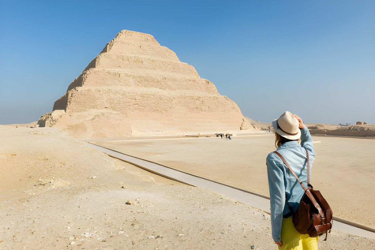 Cairo: Saqqara, Dahshur & Memphis Private Tour with Lunch