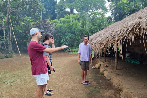 Lombok: Prywatny samochód/van z kierowcą-przewodnikiem