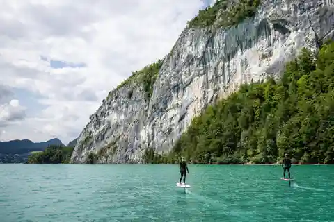 Lake Garda: Adrenaline-filled adventure with the e-foil