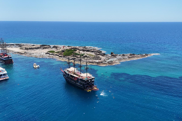 Side: Dolphin Island Boat Trip with Meal & Unlimited Drinks