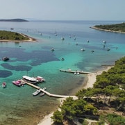Trogir: Blaue Lagune und 3 Inseln Speedboat Tour