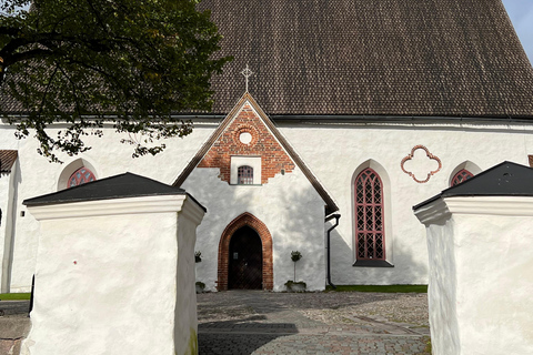 Helsinki: Porvoo Private Tour with Guide and Car