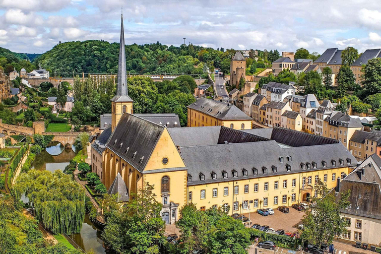 The essentials of Luxembourg: Every step a story The essence of Luxembourg: Every step a story