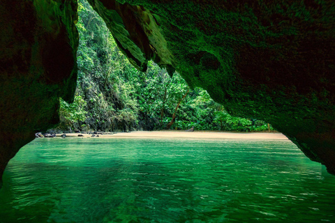 Ko Lanta: Tour de 4 ilhas em um barco longtail particular com almoçoPara 1-2 pessoas
