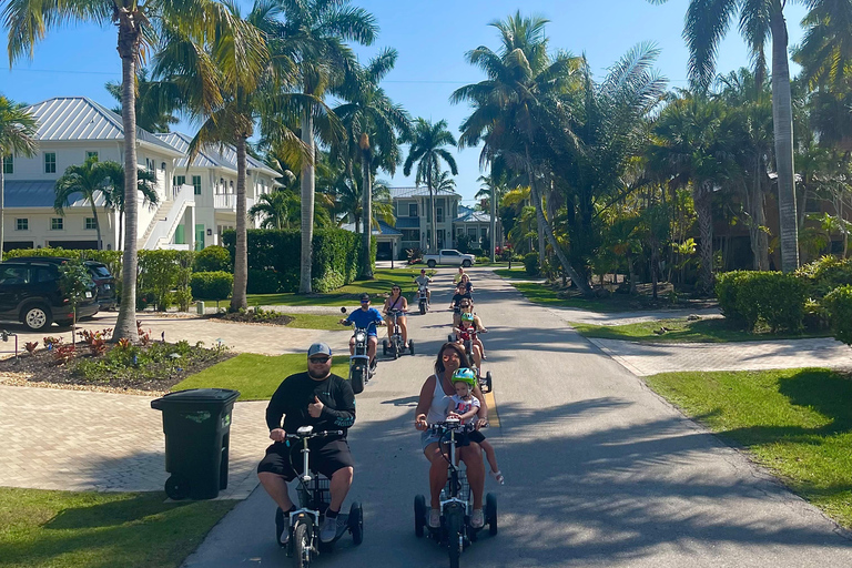 Naples Florida: Downtown Electric Moped Tour - Fun For All