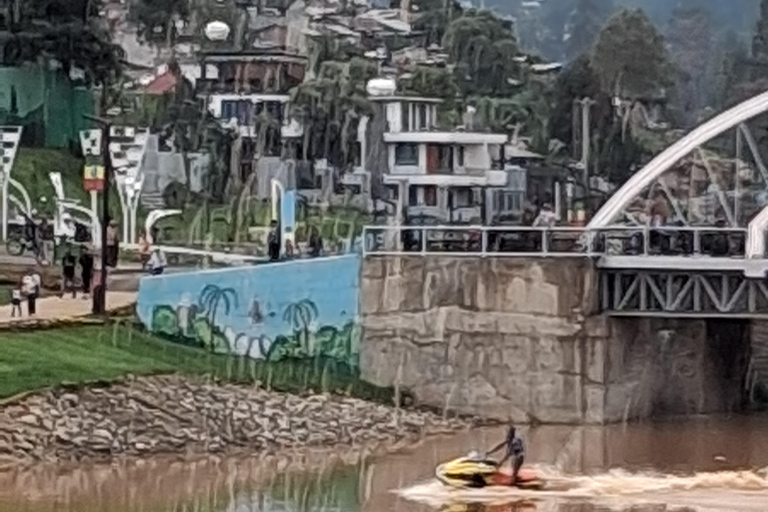 Addis Ababa: Kebena Riverfront Guided Walking Tour