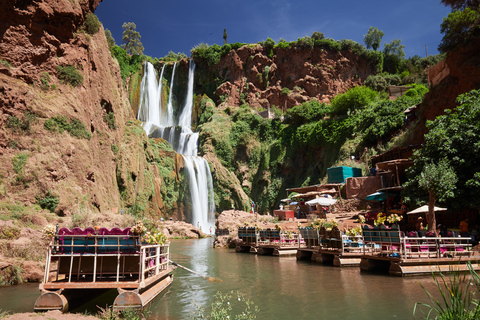 Da Marrakech: Tour di un giorno alle cascate di Ouzoud con escursione in barcaTour di gruppo