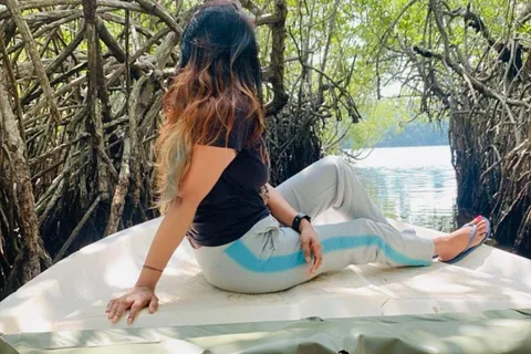 From Galle: Exclusive Madu River Safari & Turtle Hatchery