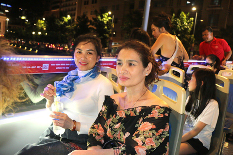 Ho Chi Minh City: Late-Night Bus Tour