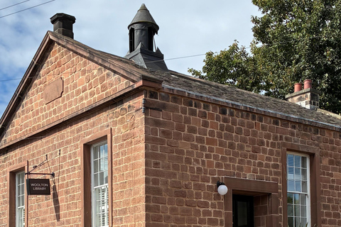 Liverpool: Beatles and History Walking Tour in Woolton