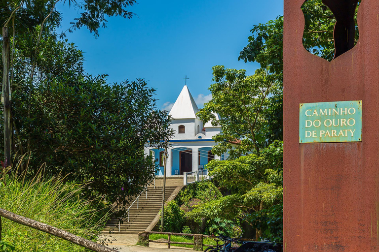 Aventure en Jeep à Paraty : sentier écologique, distillerie et baignade dans la rivièreAventure en Jeep à Paraty : parcours écologique, distillerie et baignade dans la rivièr