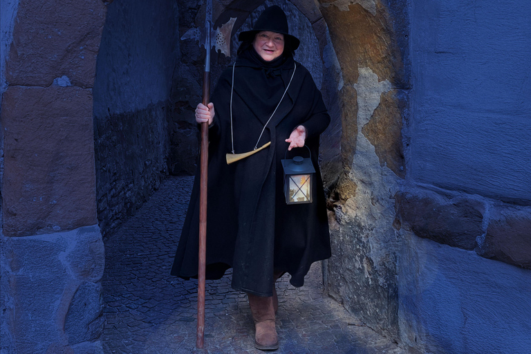 Bielefeld: visita guiada com guarda noturno (passeio de aventura)Bielefeld: Visita ao guarda-noturno (visita de aventura)