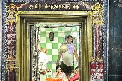 Varanasi: 12 Jyotirlinga Yatra – Guided Journey by Omvity