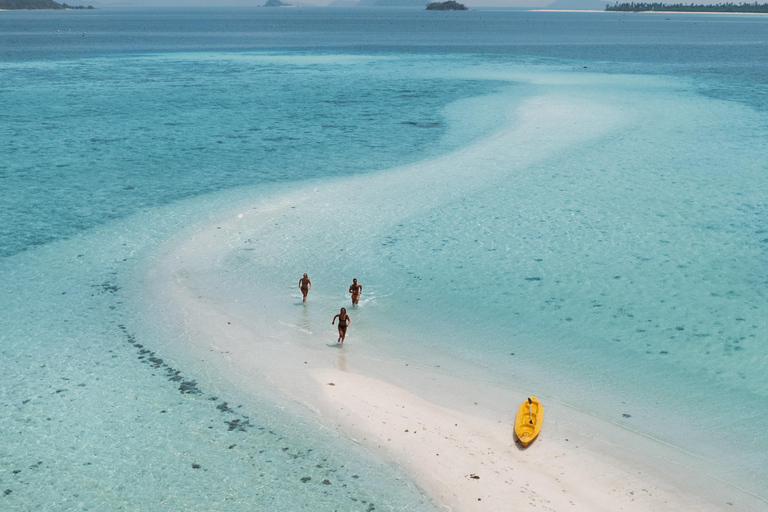 El Nido–Coron Boat Expedition with Cultural Experience El Nido to Coron Boat Expedition with Cultural Experiences