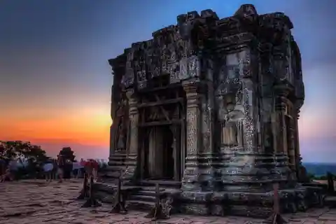 Excursão ao pôr do sol em Phnom Bakheng, Pré Rup, Neak Pean, Preah Khan