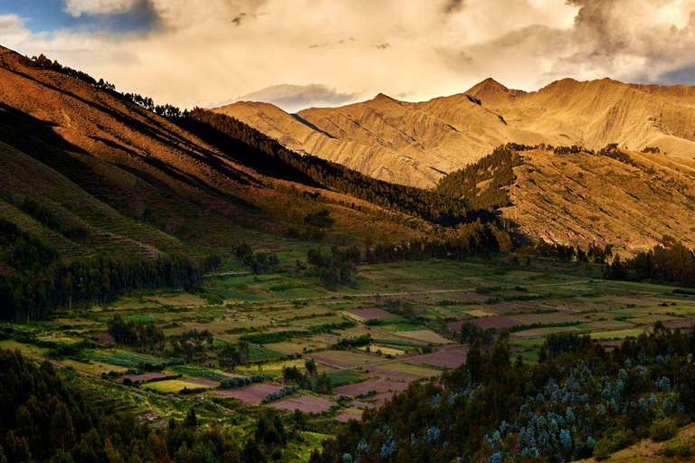 Cusco: Machu Picchu and Sacred Valley + Hotel ✩✩✩