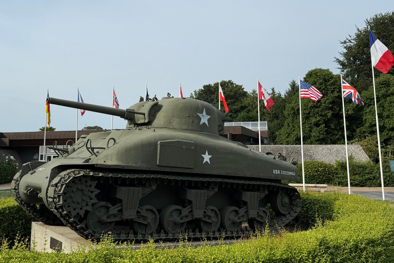 Paris: Normandy D-Day, Omaha Beach & American Cemetery Paris: Normandy D-Day Round-Trip Experience