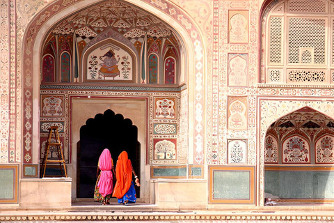 Jaipur City Palace Sightseeing by Private Car Tour Guide City Palace: Tour Guide + Car