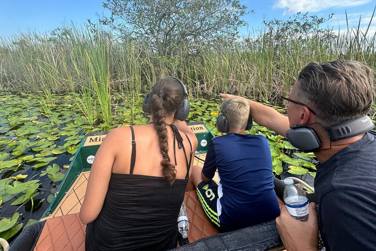 Everglades: Semi-Private or Private Airboat Tour Everglades: Private Airboat Tour 2hrs