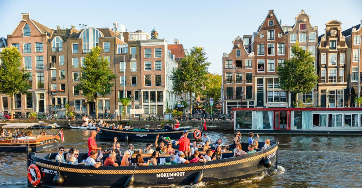 Afbeelding 11 van Amsterdam: grachtenrondvaart met gids en drankjesoptie