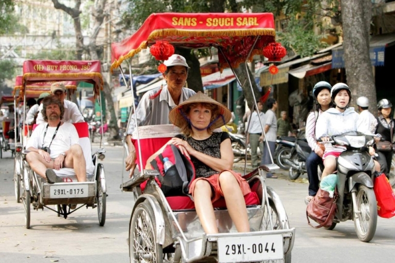 Hanoï : visite gourmande privée en cyclo dans les rues