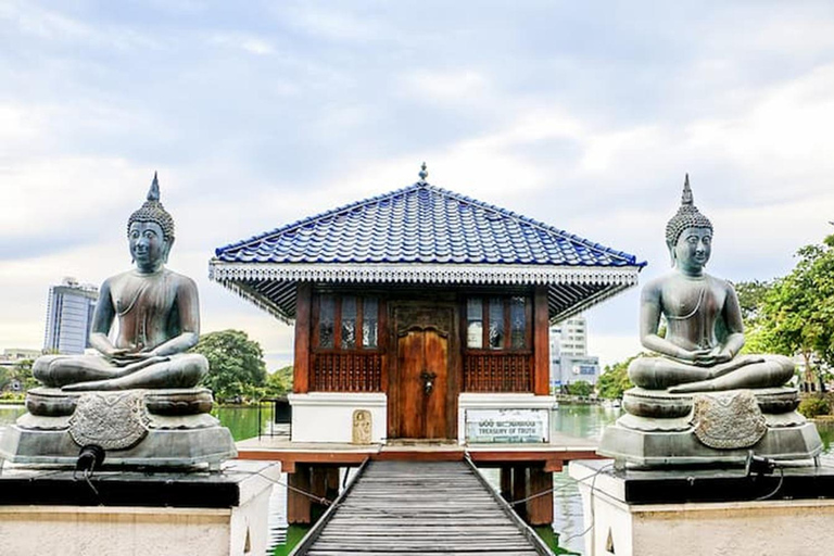 Colombo: Guided City Highlights Tour with Airport Drop-Off