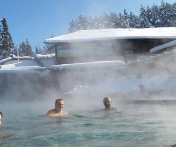 Borovets: Hot Thermal Springs Visit with Hotel Transfer