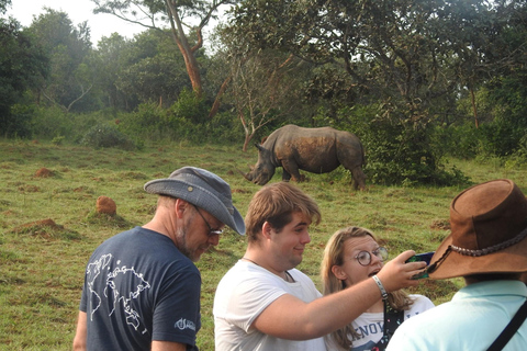 UGANDA SANCTUARY SOJURN: Przeżyj podróż konserwatorską