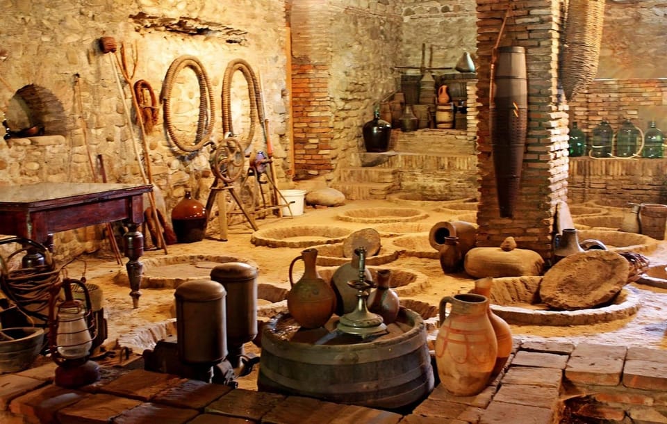 Kakhétie : 8 vins, Signagi, Bodbe, Telavi et atelier churchkhela