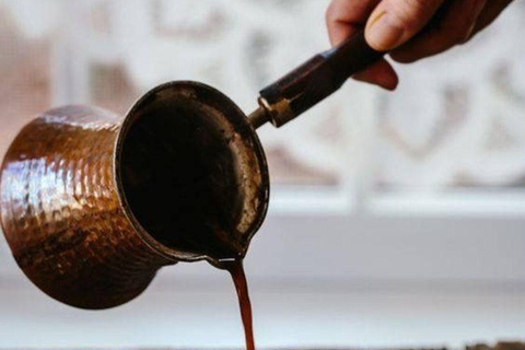 Thessaloniki: Greek Coffee Reading & Tasseography Experience