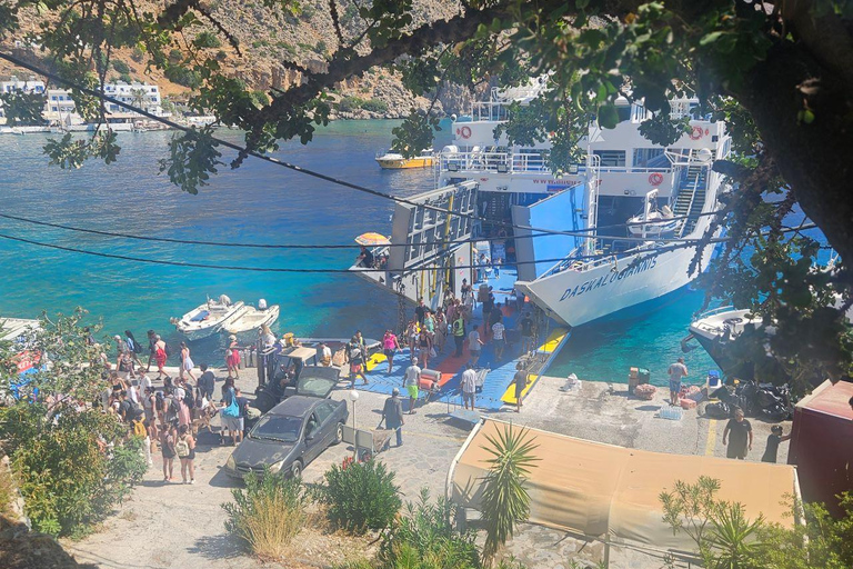 From Chania: Loutro Beach Day Trip