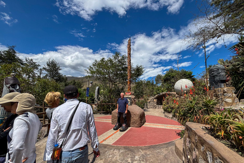 FullDay Quito: Middle of the World, Cable Car, Old Town