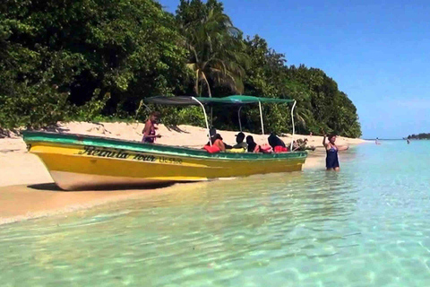 Zapatilla Island Hopping Day Tour