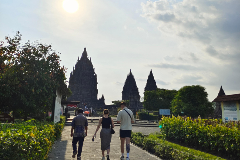 Templo de Prambanan: Espetáculo de Ballet Ramayana com lugar VIP e ...