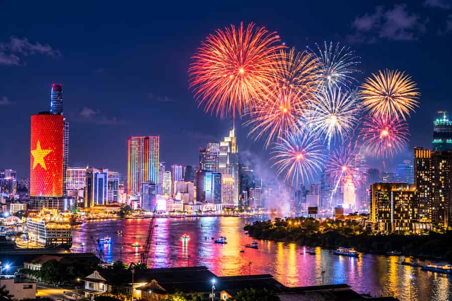 Ho-Chi-Minh-Stadt: Silvester-Dinner-Bootsfahrt & Feuerwerk. Foto: GetYourGuide