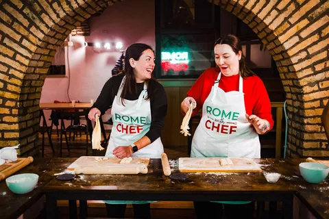 Roma: Corso di cucina di pasta tradizionale, spritz e tiramisù