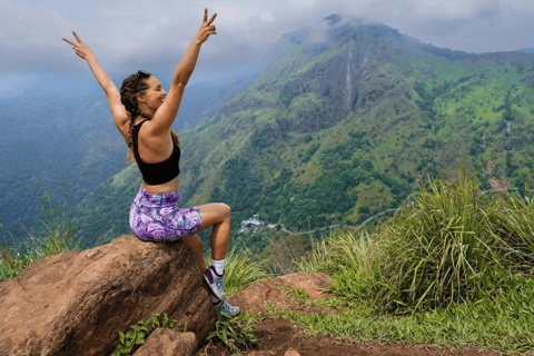 Von Ella : Sonnenaufgangswanderung zum Little Adams Peak