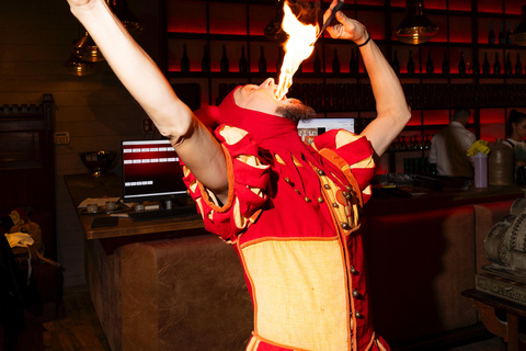 Budapest: Royal Feast Dinner with Drinks & Live Shows