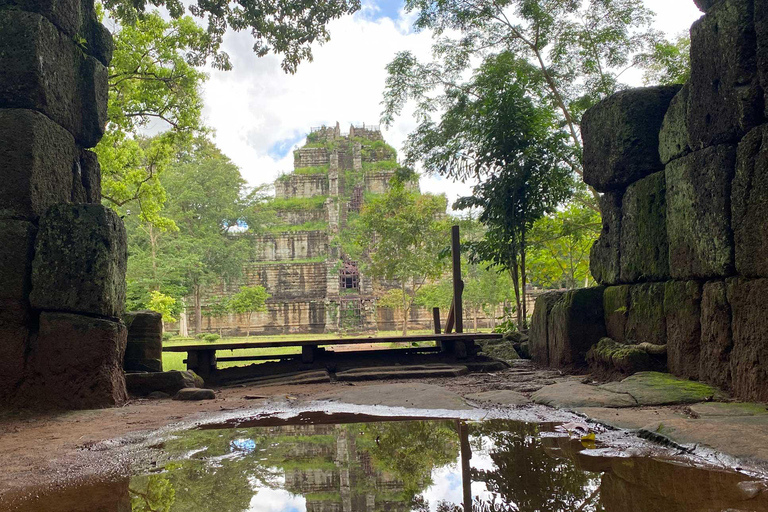 Pyramid Temple Koh Ker Group Day Trip from Siem ReapKoh Ker Temple Group Day Trip With English Speaking Driver