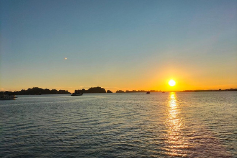 Hanói: Cruzeiro 5 estrelas de 3 dias em Ninh Binh, Ha Long e Lan Ha Bay