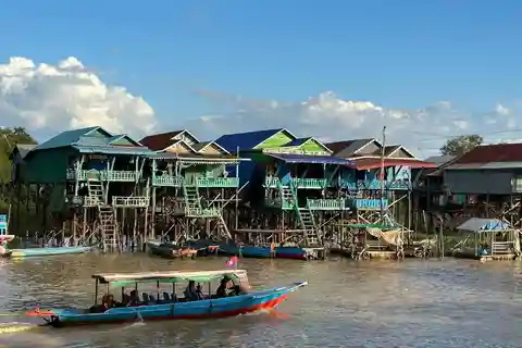 Siem Reap: Excursão de meio dia à vila flutuante de Kompong Phluk