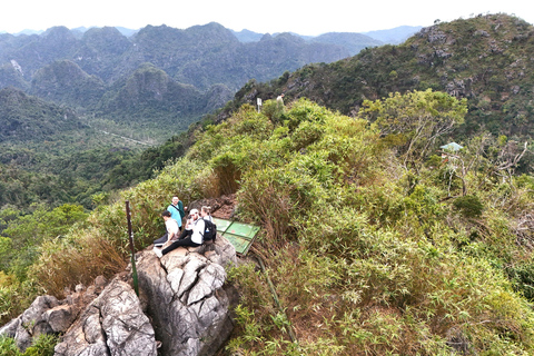 Half Day Hiking to Cat Ba National Park with a Guide