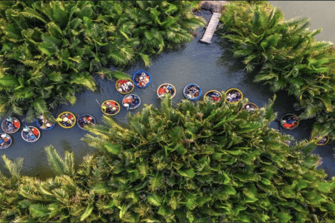 Hoi An: Market Tour, Cooking Class, and Basket Boat