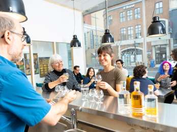 Quebec City: Honig- und Destillerie-Tour mit Verkostung