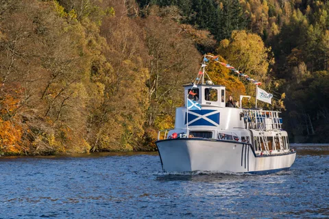 Loch Katrine - National Park Autumn/Winter Wonderland Cruise (croisière au pays des merveilles de l'automne et de l'hiver)