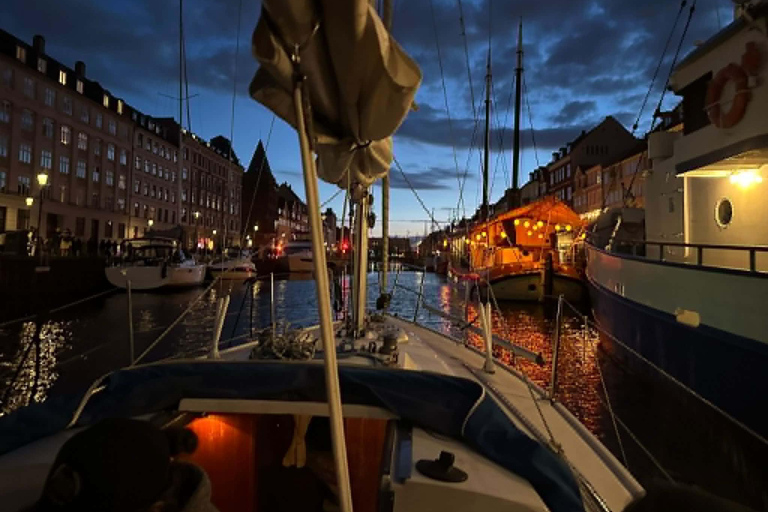 3-hour sailing tour in the heart of Copenhagen